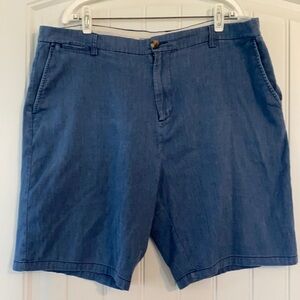 Old Navy built in flex Shorts Size  40